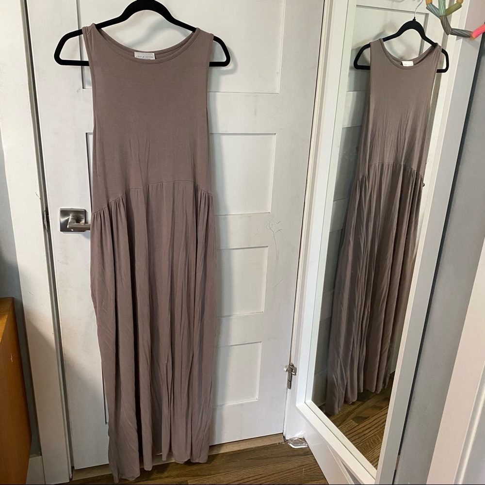 Lovely Racerback Maxi Dress Lost in Layers L/XL in Taupe